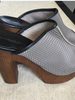 Charles David Gray Textured Leather Wood Platform Heels